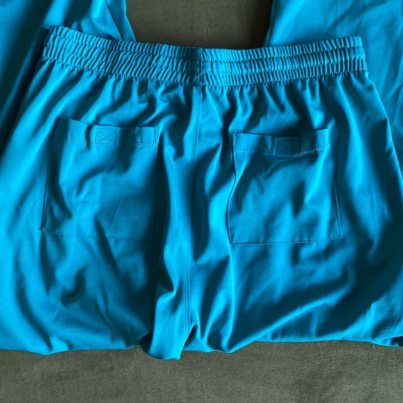 Healing Hands Men’s scrub pants - Picture 5 of 6